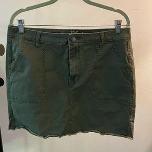 Universal Thread khaki green mini skirt